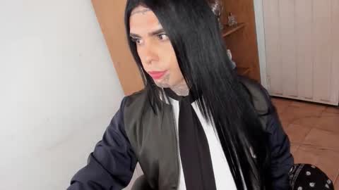 herreraisa offical online show from February 2026 09:57:01 PM