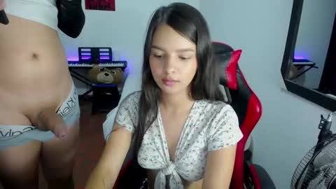  MIA AND PAUL online show from October 2025 03:24:02 PM