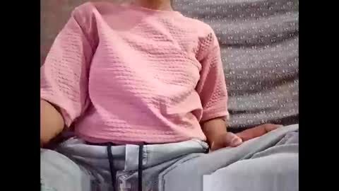 roop_sexy642 online show from April 2026 01:19:01 PM