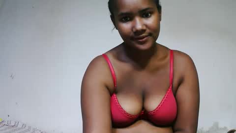 Snapshot of roosesexy chatting on June 2026 07:13:01 AM roosesexy online show from June 2026 07:13:01 AM