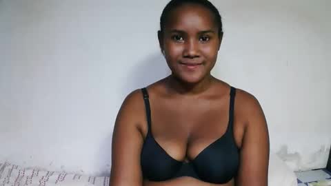 Snapshot of roosesexy chatting on June 2026 07:28:01 PM roosesexy online show from June 2026 07:28:01 PM