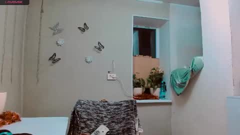 rosa843850 online show from December 2024 04:39:02 PM