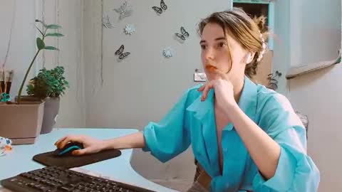 rosa843850 online show from February 2025 06:38:01 PM