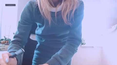 rosa843850 online show from February 2026 09:13:02 AM