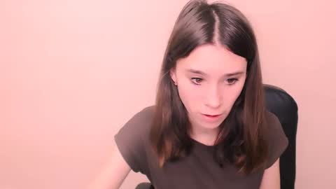 Rose online show from November 2025 07:44:01 AM