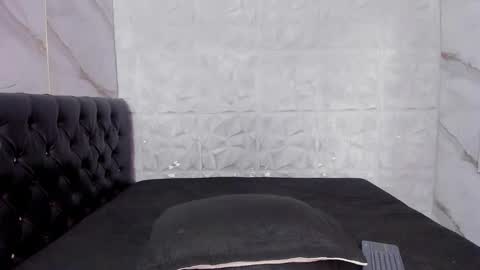 ROSALIA insta rosalia 10hoot online show from March 2026 07:17:01 PM