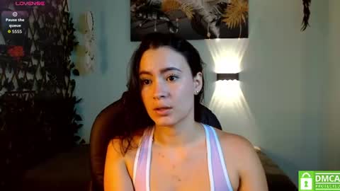 Snapshot of rosaliea chatting on July 2026 04:05:01 AM R O S A L I A online show from July 2026 04:05:01 AM