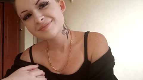 Alicia online show from October 2025 08:24:02 AM