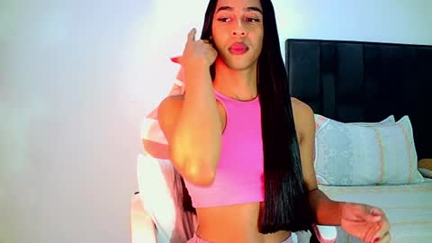 Snapshot of rosalindasexy chatting on July 2026 11:19:02 AM Rosalinda online show from July 2026 11:19:02 AM