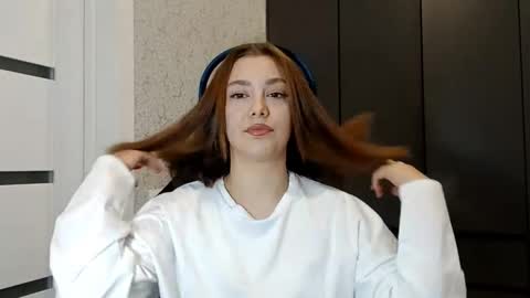 Kiki online show from October 2025 09:18:01 AM