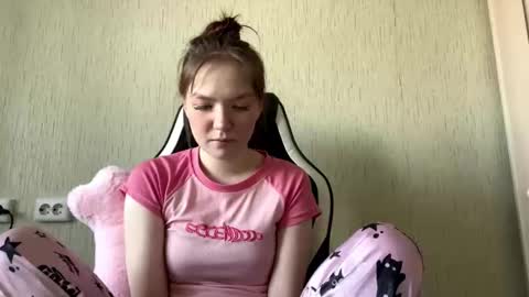 Rose online show from February 2026 09:19:01 AM