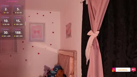 Aleja online show from April 2026 02:05:01 AM