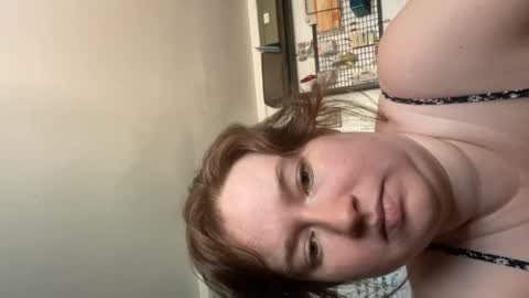 Snapshot of rose211994 chatting on March 2026 05:18:02 PM Rose online show from March 2026 05:18:02 PM