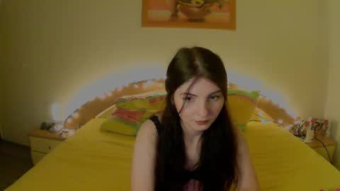 Snapshot of rose_2004 chatting on February 2025 10:00:01 PM Rose online show from February 2025 10:00:01 PM
