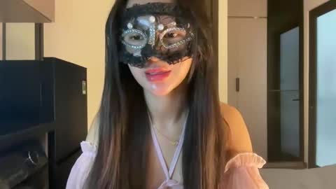 Snapshot of rose_ah chatting on April 2026 07:25:02 AM rose_ah online show from April 2026 07:25:02 AM