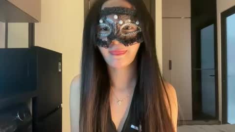 Snapshot of rose_ah chatting on May 2026 06:40:01 AM rose_ah online show from May 2026 06:40:01 AM