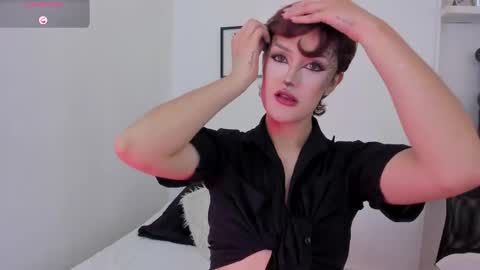 Rose online show from October 2025 11:38:01 PM