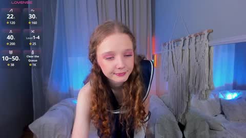Rose online show from December 2024 09:39:01 PM