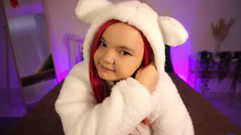 Rose LuvV follow me baby online show from December 2025 07:48:02 AM