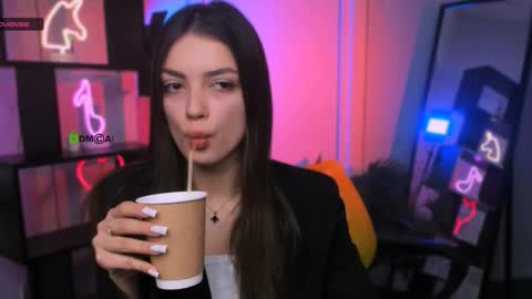 rose online show from December 2025 12:10:01 PM