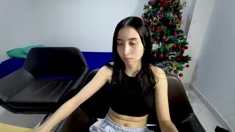 Rose Sins and Don Viktor online show from December 2025 04:37:02 PM