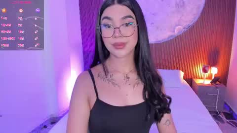 Snapshot of rosecassie chatting on July 2026 01:17:01 PM Rose online show from July 2026 01:17:01 PM