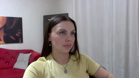 Snapshot of rosehubbard chatting on February 2025 08:35:02 PM Rose Hubbard online show from February 2025 08:35:02 PM