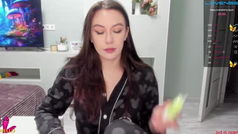 Julia online show from December 2024 11:39:02 PM