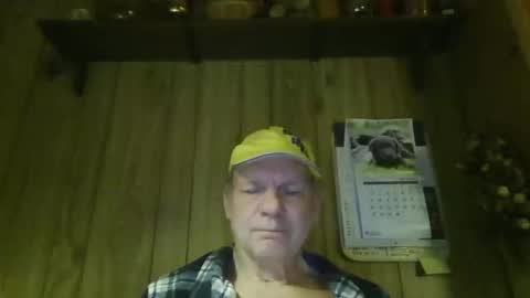 roses2u1958 online show from April 2026 01:58:02 AM