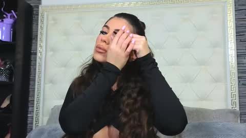 Gabriela online show from February 2026 07:26:01 AM