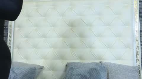 Gabriela online show from April 2026 05:27:02 AM