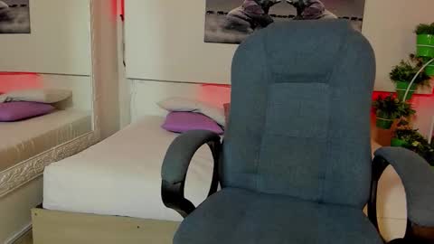 rosi_cooper online show from October 2025 10:47:02 AM