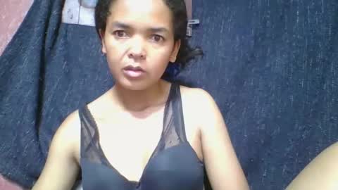 rosia685234 online show from March 2026 02:22:01 AM