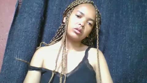 Snapshot of rosia685234 chatting on April 2026 02:57:01 AM rosia685234 online show from April 2026 02:57:01 AM