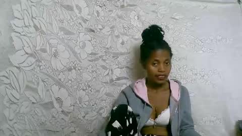 rosia online show from September 2025 05:12:01 AM