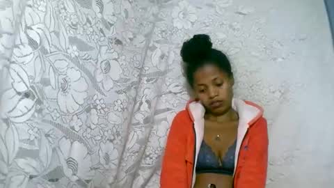 rosia online show from December 2025 04:40:02 AM