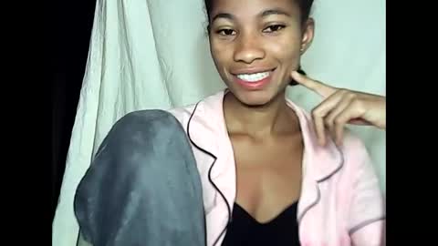 Snapshot of rosie6601 chatting on May 2026 11:44:02 PM rosie6601 online show from May 2026 11:44:02 PM