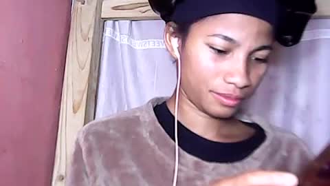 Snapshot of rosie6601 chatting on July 2026 07:48:02 AM rosie6601 online show from July 2026 07:48:02 AM