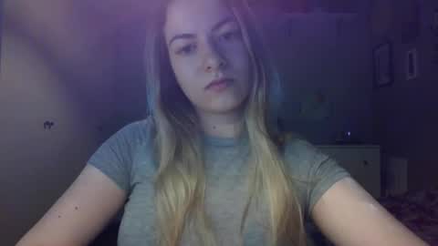 Rosie online show from April 2026 07:03:02 AM