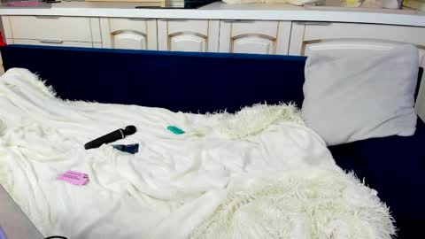 Rose  online show from April 2026 09:15:01 AM