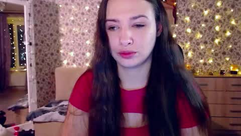 Rosie is waiting for YOU online show from December 2025 04:00:02 AM