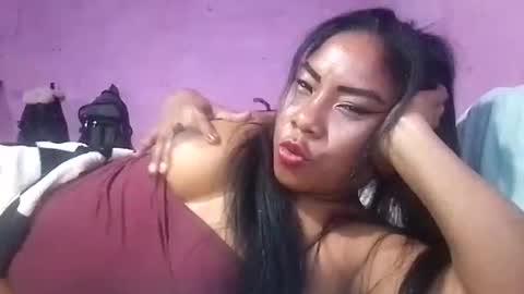 Snapshot of rosmerynava chatting on December 2024 05:33:02 AM rosmerynavarro online show from December 2024 05:33:02 AM