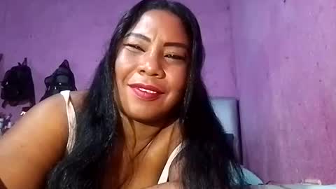 Snapshot of rosmerynava chatting on January 2025 04:04:01 AM rosmerynavarro online show from January 2025 04:04:01 AM