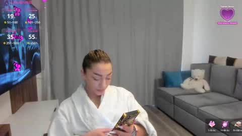 Rossa online show from April 2026 07:00:02 AM