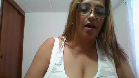 Rossana  online show from January 2025 12:21:01 PM