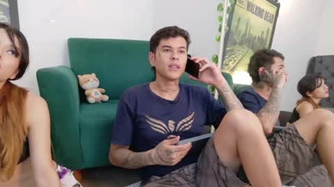 Snapshot of rosse_dredd chatting on June 2026 06:21:02 PM Anal for the first time 40000tks online show from June 2026 06:21:02 PM