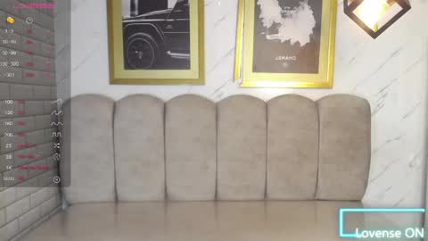 rosse jeane v online show from April 2026 01:09:02 PM