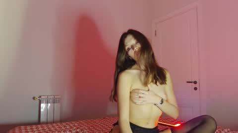 roter_rita online show from December 2025 01:44:01 AM