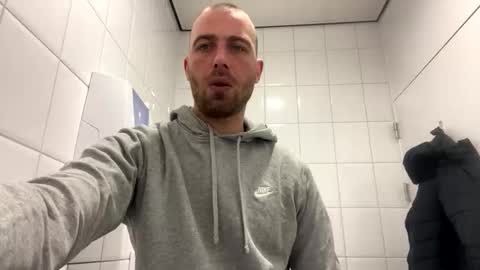 rotteei1 online show from January 2026 08:41:01 AM