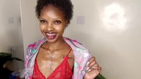 roundbootie online show from June 2026 10:21:02 AM